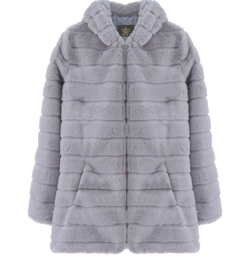 Plush padded hooded lady mink short fur coat