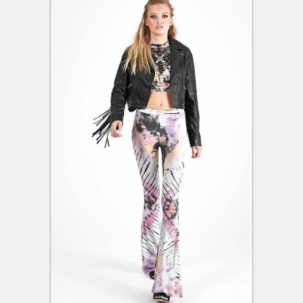 Tight-fitting Buttocks Print Flared Pants