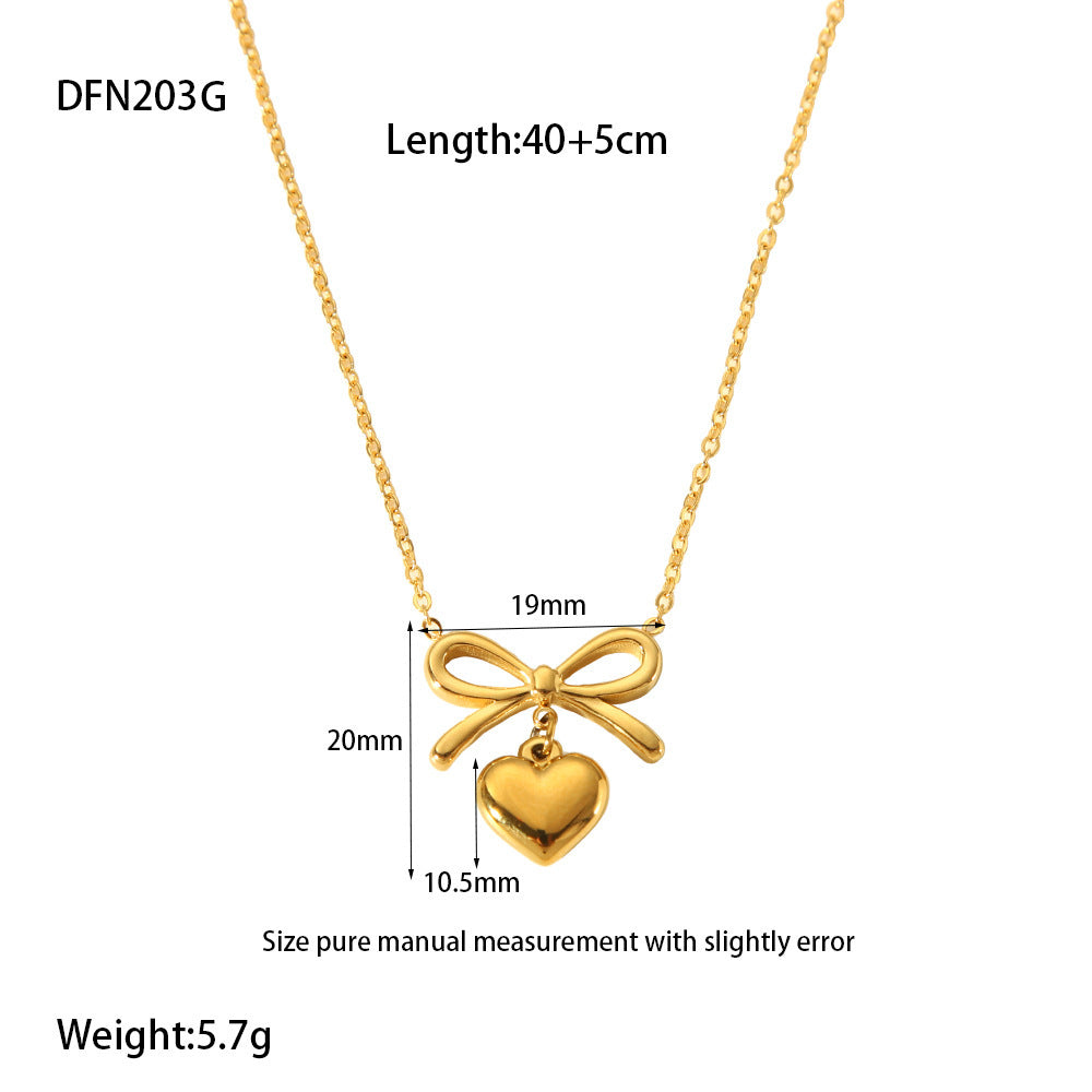 Love Pendant Necklace 18K Gold Stainless Steel Clavicle Chain Necklace For Women